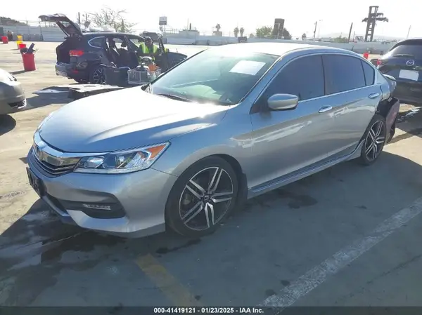 1HGCR2F57GA023606 2016 HONDA ACCORD - Image 2