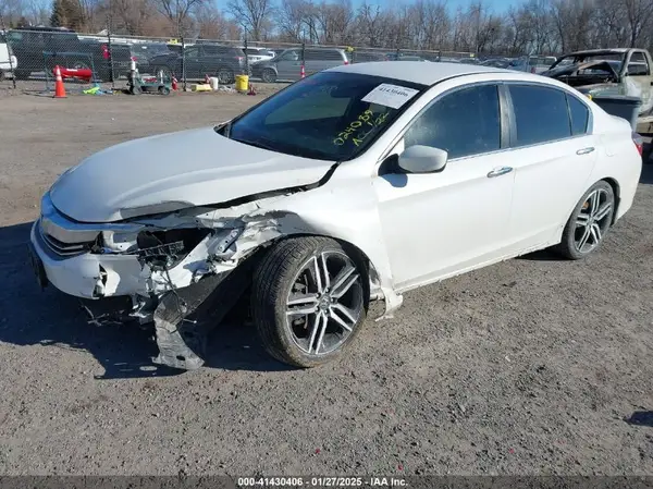 1HGCR2F57GA024089 2016 HONDA ACCORD - Image 2