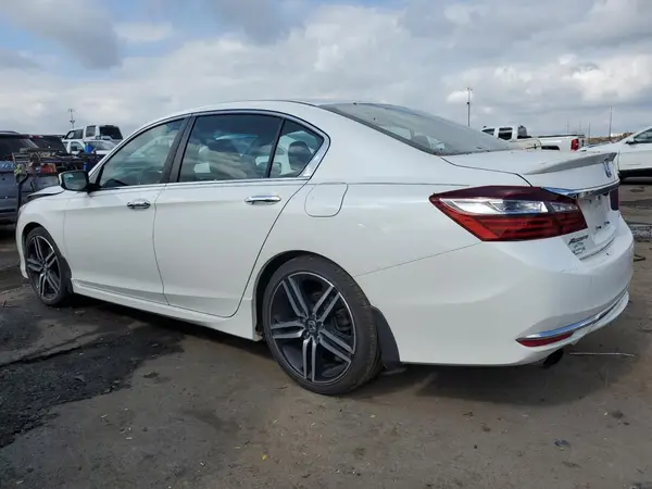 1HGCR2F57GA027395 2016 HONDA ACCORD - Image 2