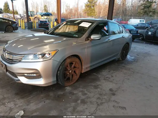 1HGCR2F57GA034802 2016 HONDA ACCORD - Image 2