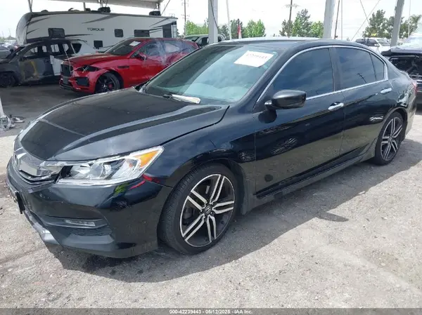 1HGCR2F57GA037473 2016 HONDA ACCORD - Image 2