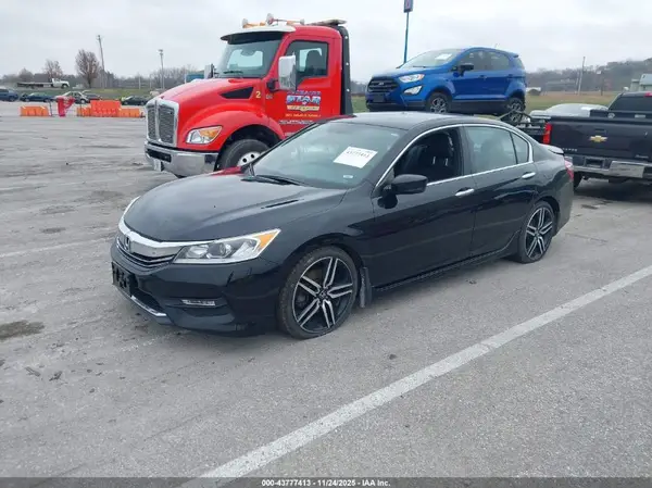 1HGCR2F57GA038901 2016 HONDA ACCORD - Image 2