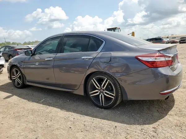 1HGCR2F57GA065094 2016 HONDA ACCORD - Image 2