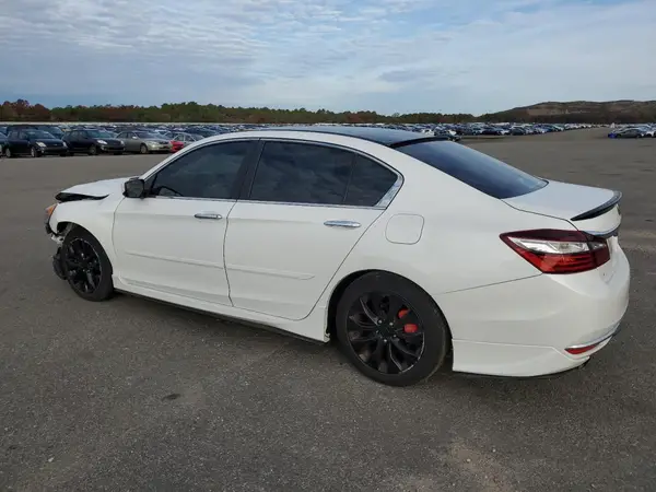 1HGCR2F57GA071154 2016 HONDA ACCORD - Image 2