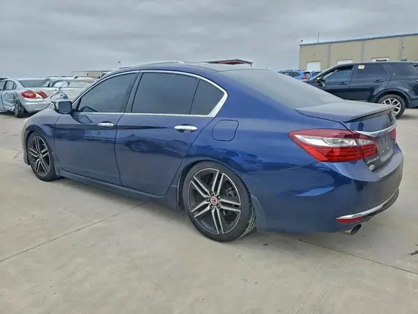 1HGCR2F57GA126038 2016 HONDA ACCORD - Image 2