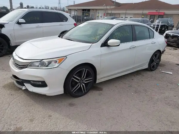 1HGCR2F57GA128078 2016 HONDA ACCORD - Image 2