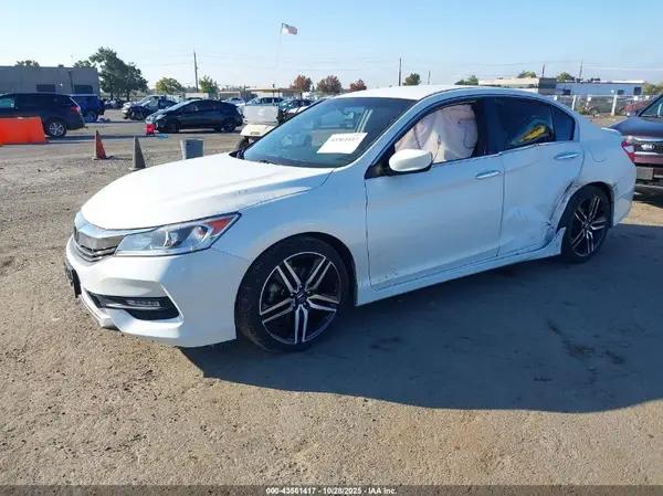 1HGCR2F57GA161386 2016 HONDA ACCORD - Image 2
