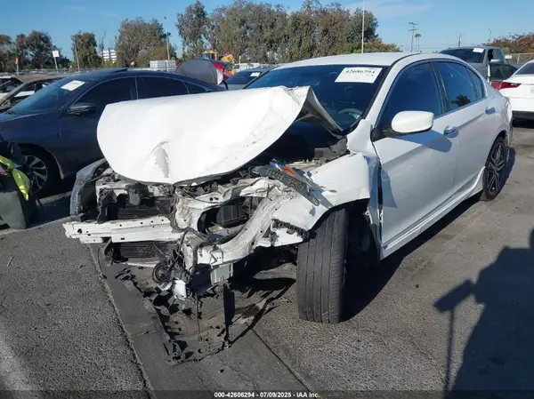 1HGCR2F57GA169987 2016 HONDA ACCORD - Image 2