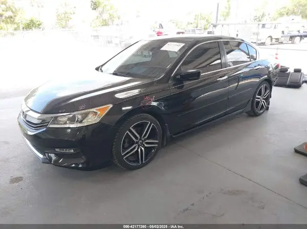 1HGCR2F57GA171917 2016 HONDA ACCORD - Image 2