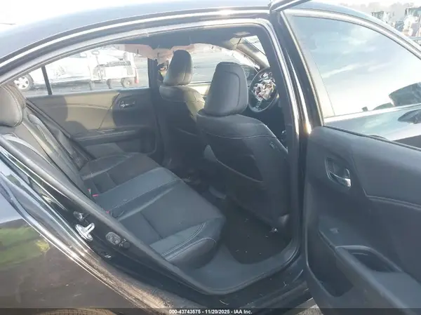 1HGCR2F57GA173330 2016 HONDA ACCORD - Image 8