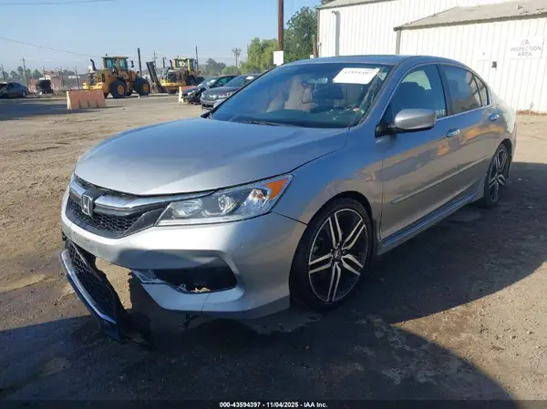 1HGCR2F57GA180617 2016 HONDA ACCORD - Image 2