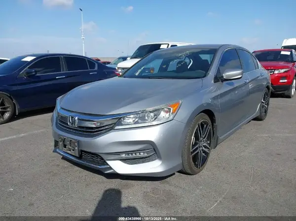 1HGCR2F57GA196039 2016 HONDA ACCORD - Image 2