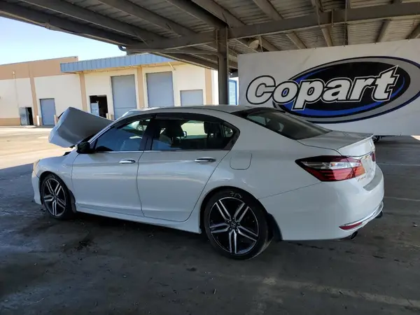 1HGCR2F57GA211185 2016 HONDA ACCORD - Image 2