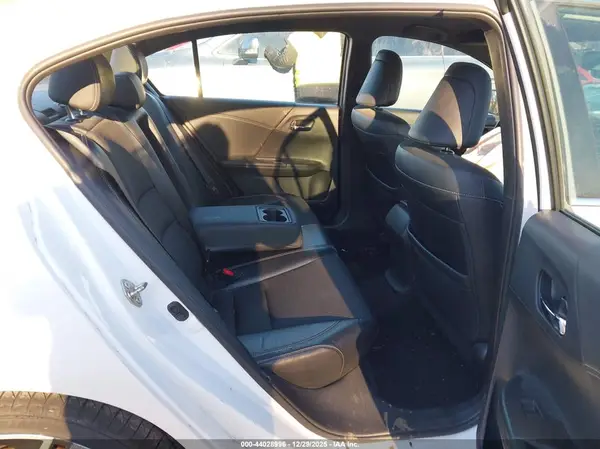 1HGCR2F57GA213373 2016 HONDA ACCORD - Image 8