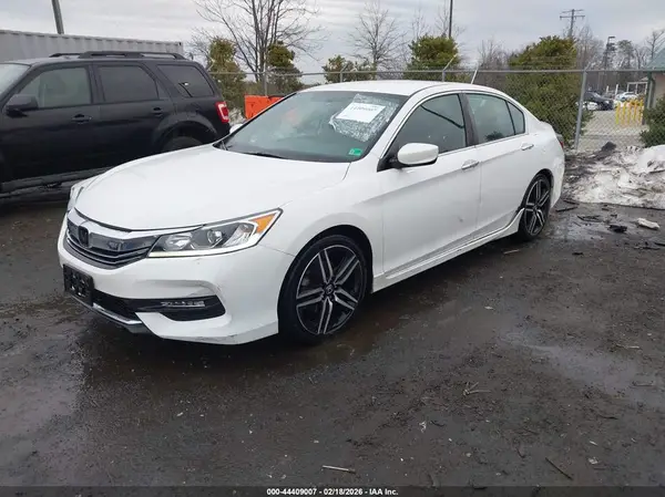 1HGCR2F57GA230867 2016 HONDA ACCORD - Image 2