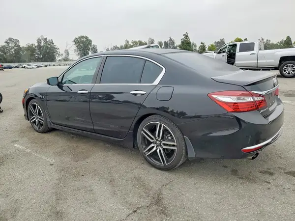 1HGCR2F57GA245465 2016 HONDA ACCORD - Image 2
