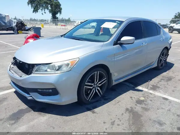 1HGCR2F57GA247068 2016 HONDA ACCORD - Image 2