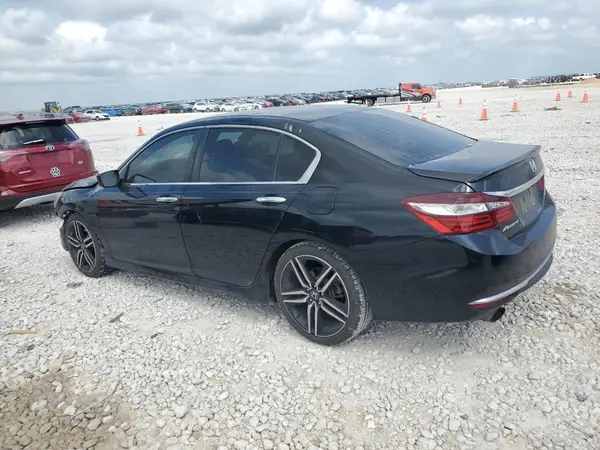 1HGCR2F57HA007343 2017 HONDA ACCORD - Image 2