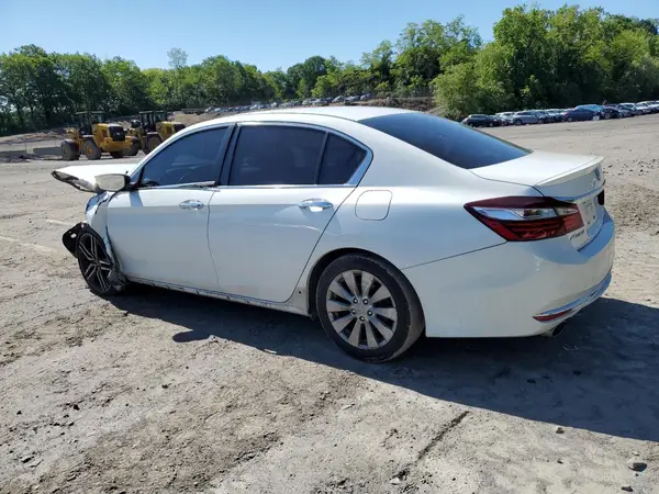 1HGCR2F57HA007908 2017 HONDA ACCORD - Image 2