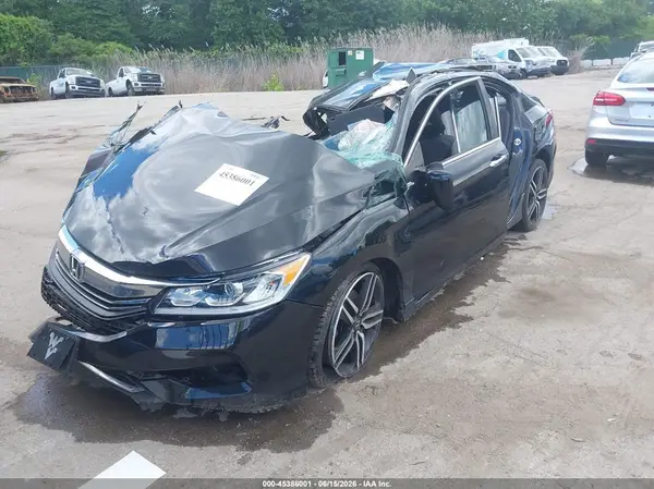 1HGCR2F57HA009125 2017 HONDA ACCORD - Image 2