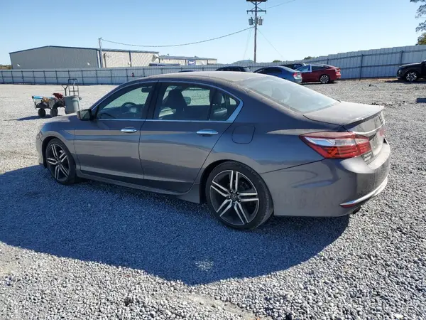 1HGCR2F57HA023736 2017 HONDA ACCORD - Image 2