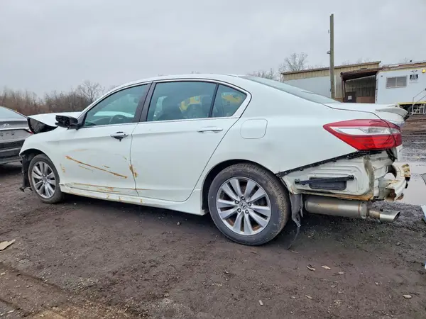 1HGCR2F57HA039581 2017 HONDA ACCORD - Image 2