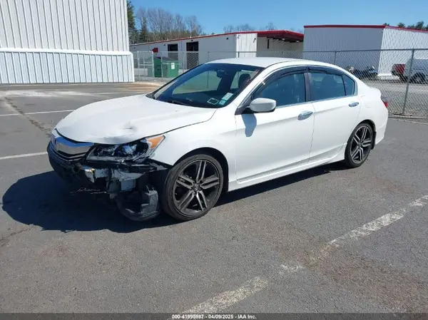 1HGCR2F57HA039662 2017 HONDA ACCORD - Image 2