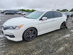 1HGCR2F57HA055408 2017 HONDA ACCORD