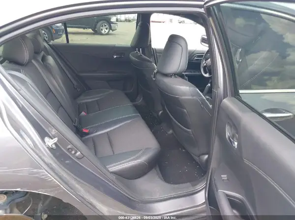 1HGCR2F57HA056512 2017 HONDA ACCORD - Image 8