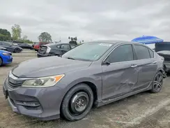 1HGCR2F57HA060298 2017 HONDA ACCORD