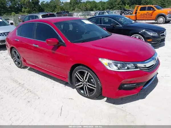 1HGCR2F57HA069339 2017 HONDA ACCORD - Image 1