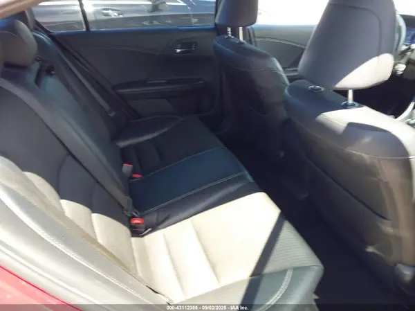 1HGCR2F57HA069339 2017 HONDA ACCORD - Image 8