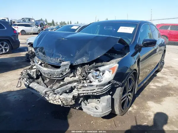 1HGCR2F57HA079434 2017 HONDA ACCORD - Image 2