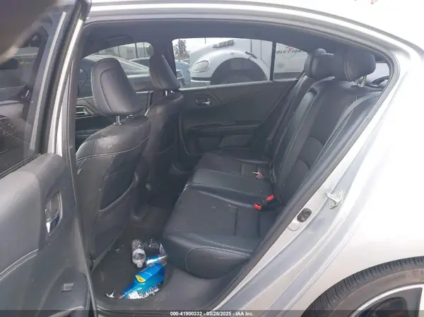 1HGCR2F57HA082818 2017 HONDA ACCORD - Image 8
