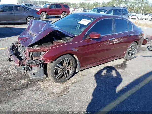 1HGCR2F57HA083659 2017 HONDA ACCORD - Image 2