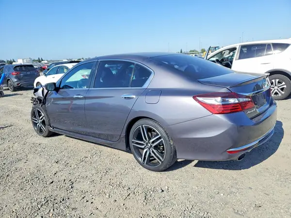 1HGCR2F57HA093690 2017 HONDA ACCORD - Image 2