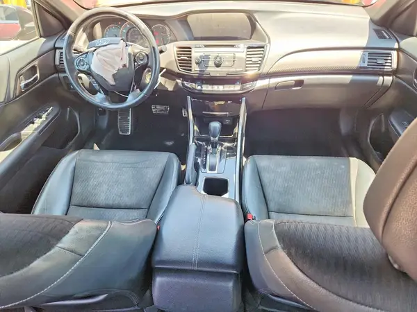 1HGCR2F57HA098016 2017 HONDA ACCORD - Image 8
