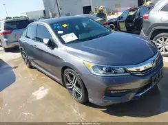1HGCR2F57HA099697 2017 HONDA ACCORD