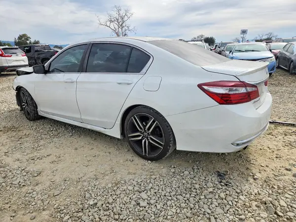 1HGCR2F57HA100525 2017 HONDA ACCORD - Image 2