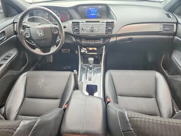 1HGCR2F57HA100573 2017 HONDA ACCORD - Image 8