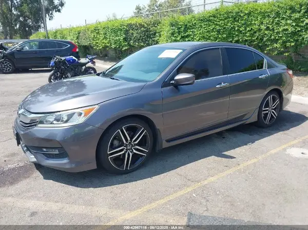 1HGCR2F57HA115753 2017 HONDA ACCORD - Image 2