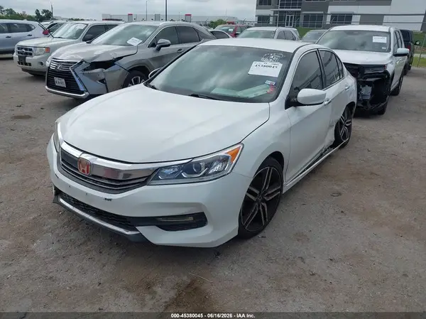 1HGCR2F57HA121696 2017 HONDA ACCORD - Image 2