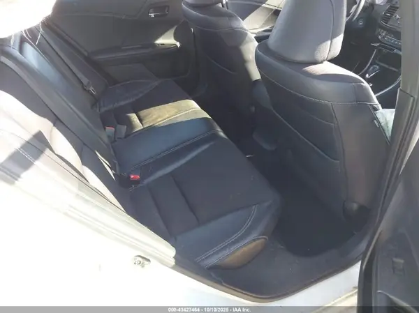1HGCR2F57HA124047 2017 HONDA ACCORD - Image 8