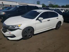 1HGCR2F57HA124064 2017 HONDA ACCORD