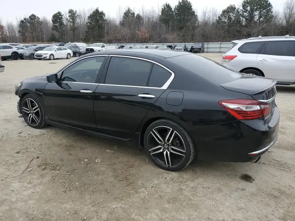 1HGCR2F57HA133881 2017 HONDA ACCORD - Image 2
