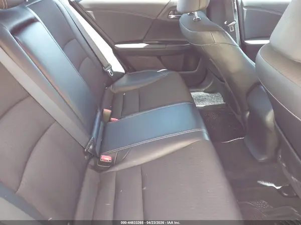 1HGCR2F57HA139860 2017 HONDA ACCORD - Image 8