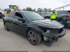 1HGCR2F57HA188086 2017 HONDA ACCORD