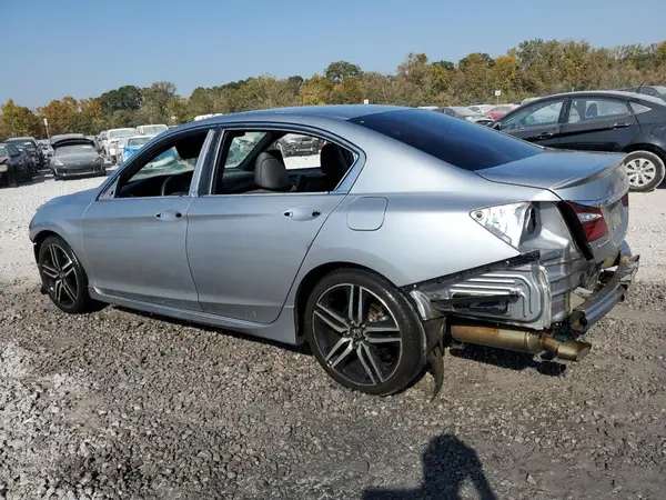 1HGCR2F57HA192865 2017 HONDA ACCORD - Image 2