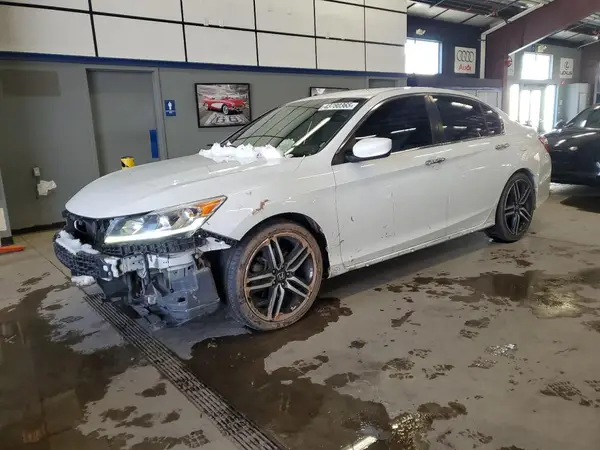 1HGCR2F57HA206554 2017 HONDA ACCORD - Image 1
