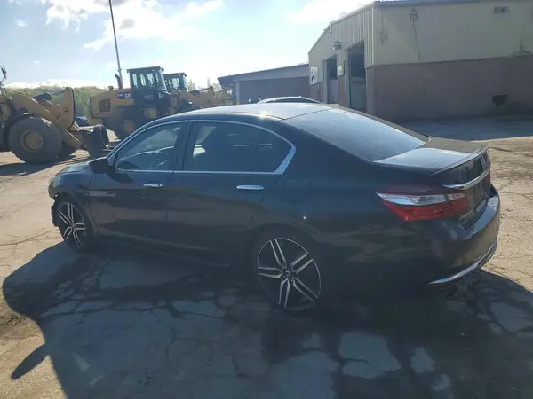 1HGCR2F57HA221233 2017 HONDA ACCORD - Image 2